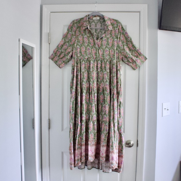 Natural Life Rebecca Midi Dress. Floral print. Layered skirt. Large - Picture 1 of 6